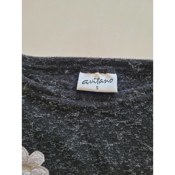 Avitano Heather Gray Floral Applique Long Sleeve Pullover Sweater - Picture 4 of 7